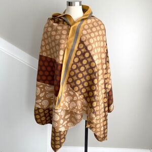 Oversized soft scarf/wrap in gold/brown/ochre - OS
